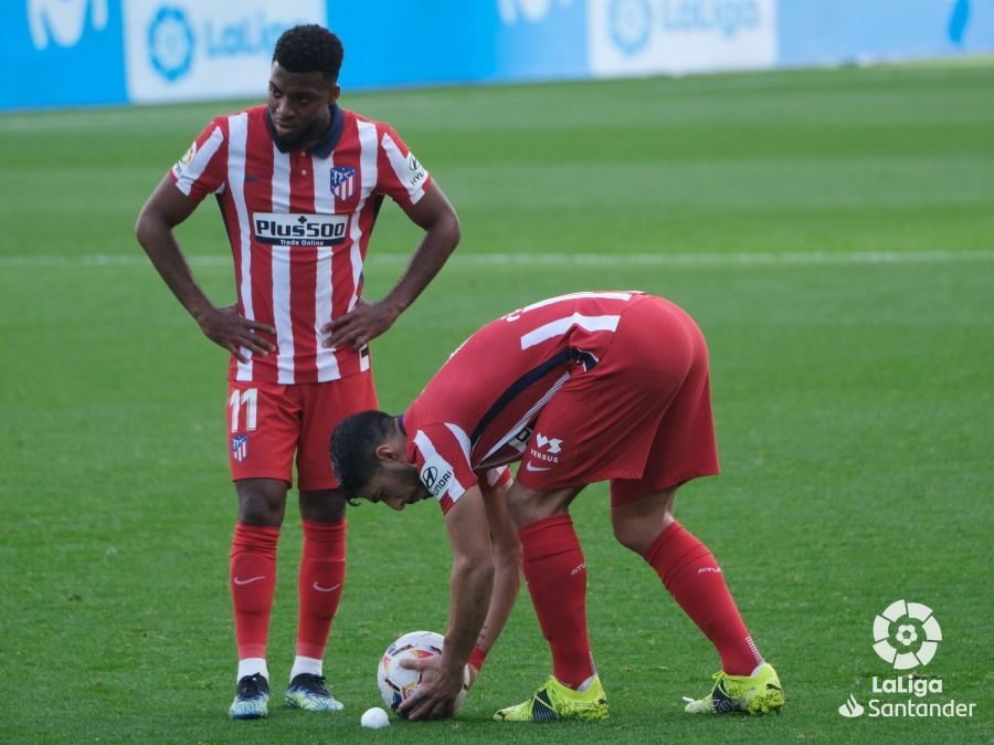 关于滚球预测官方公布最新积分榜，悬念再起的信息