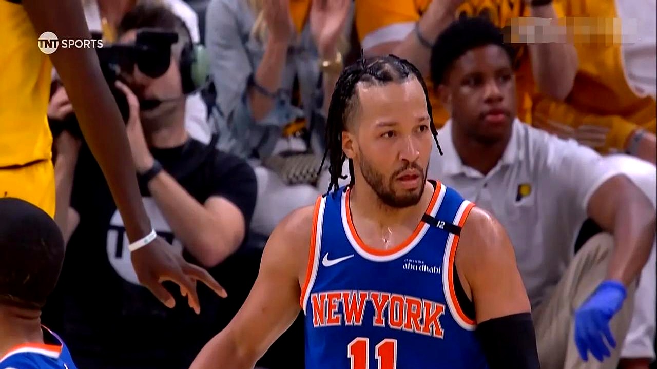 步行者鏖战火箭，布伦森惊艳四座