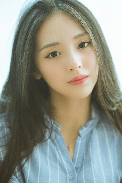 唯一对决,拉齐奥与阿尔及利亚的慈善碰撞,奥斯梅恩星光闪耀全场