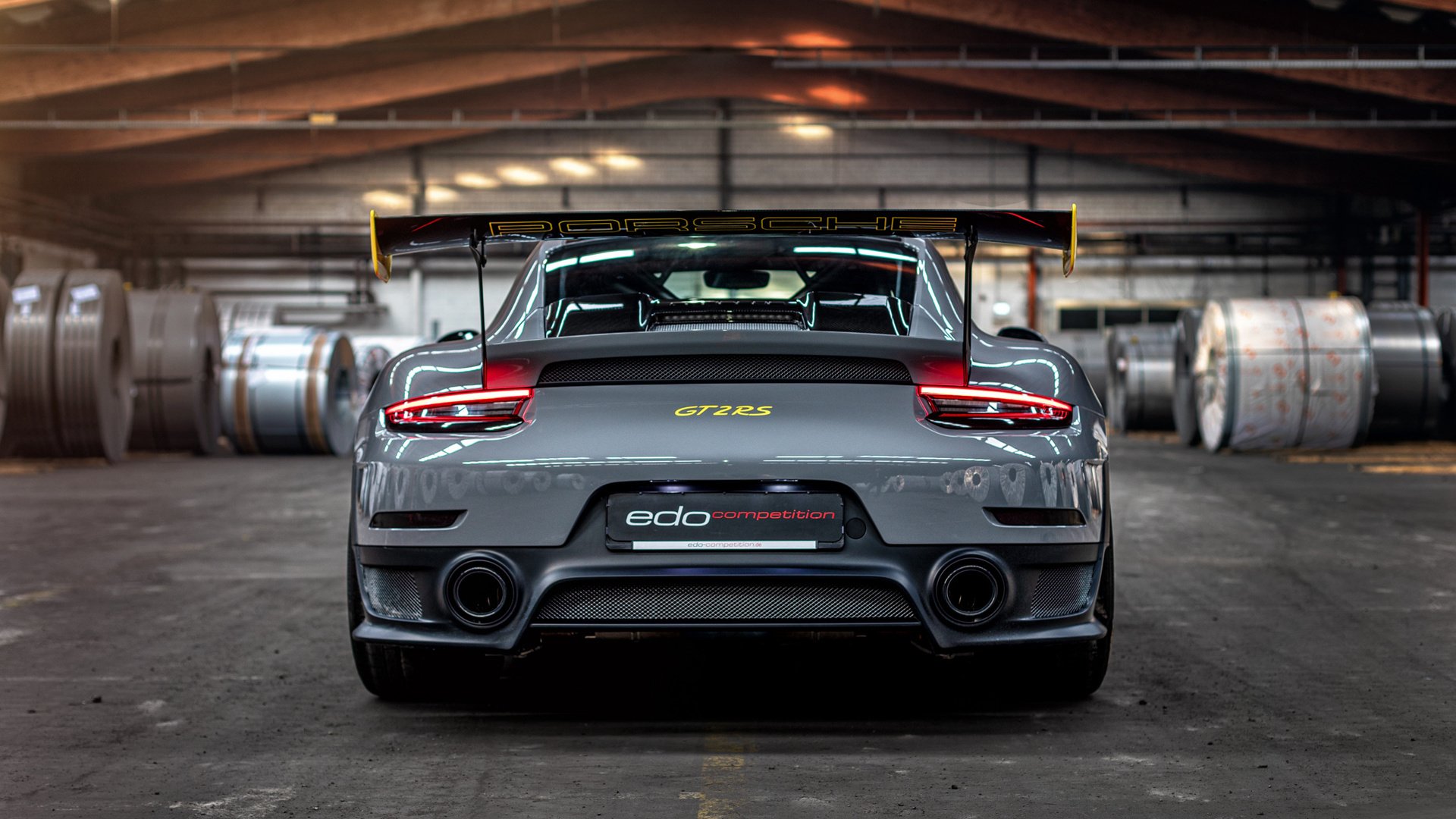 厄德高传射定乾坤映衬巨星光芒，AC米兰鏖战波兰铁骑淬炼欧冠本色